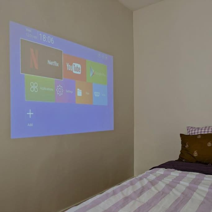 Studio Calme Et Ensoleille Entierement Renove Párizs Kültér fotó